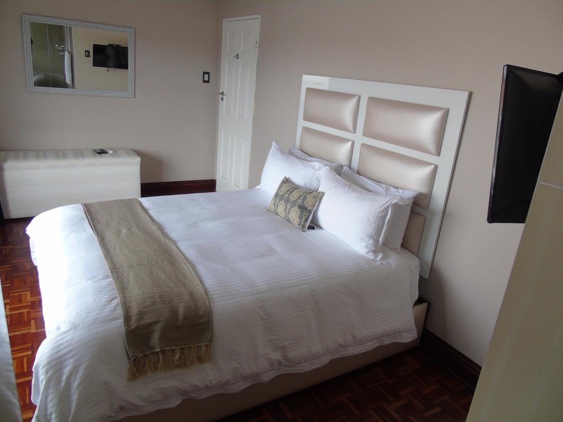 The Musafer Travel Lodge Pietermaritzburg Exterior foto